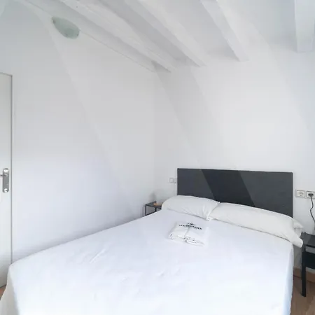 Belle Maison Puig Rom By Welhomy Roses
