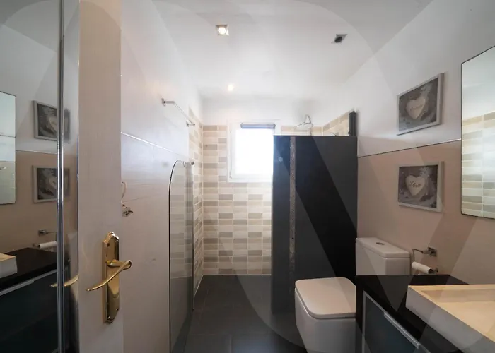 Belle Maison Puig Rom By Welhomy Holiday home *